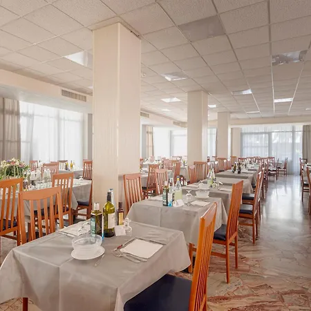 Dell'angelo Римини