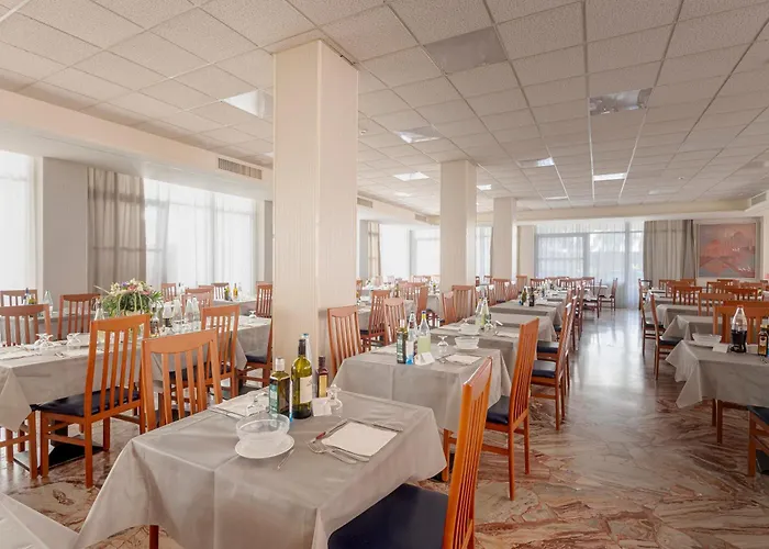 Dell'angelo Римини